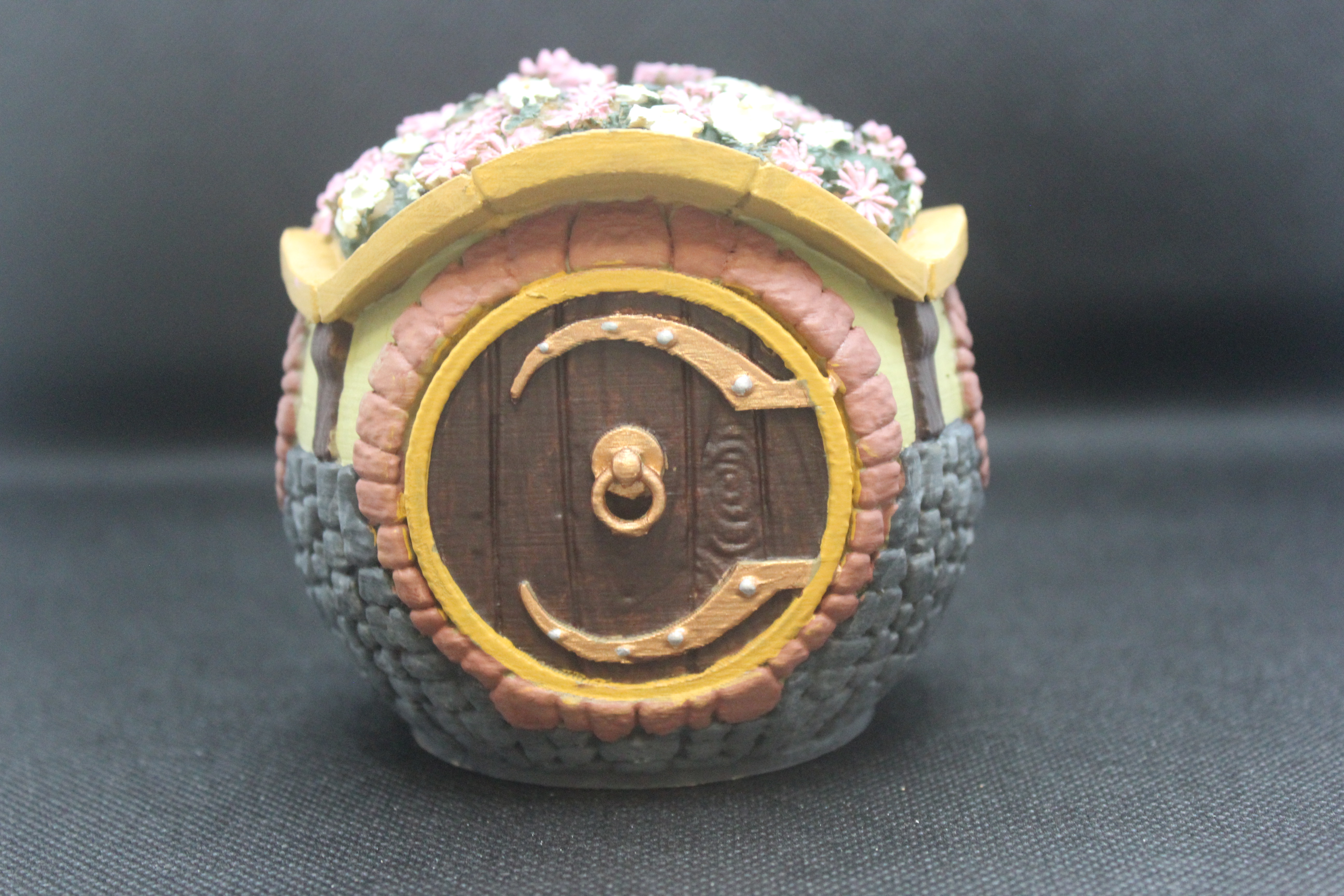 Fantasy and science fiction decor pieces